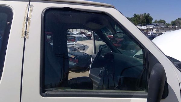 1992-1996 Ford Van E150 Passenger Right Front Side Window Door Glass Oem — photo 1