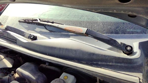 2006-2009 Hyundai Sonata Driver Left Windshield Wiper Arm Oem Blade Lever — photo 1