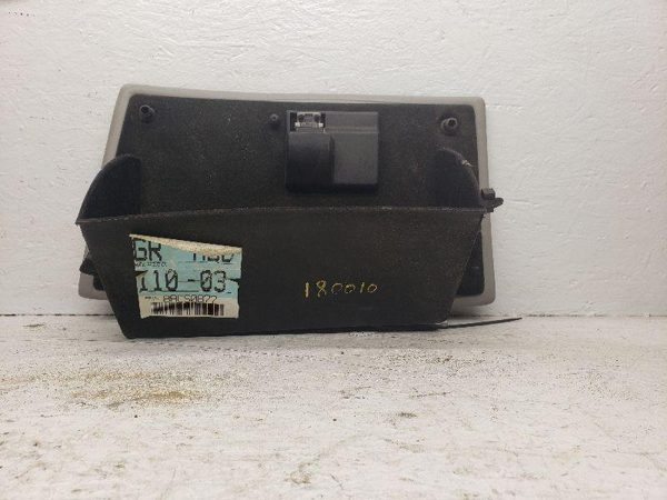 1997 Lincoln Mark Viii Glove Box Oem — photo 2