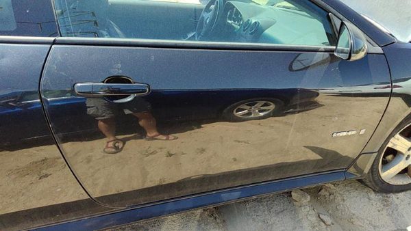 2009 Pontiac G6 Front Door RH Black 58U — photo 2