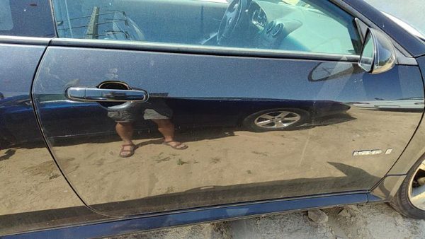 2009 Pontiac G6 Front Door RH Black 58U — photo 3