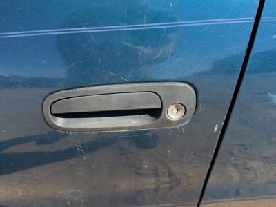 1998-2002 Toyota Corolla Driver Left Front Outside Door Handle Oem Manual Locks