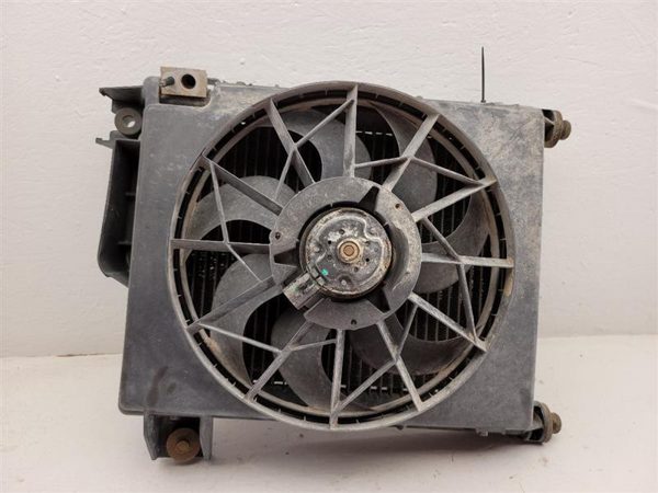 2003 Dodge Ram 2500 Radiator Fan Motor Fan Assembly With Condenser 05093760Aa — photo 1