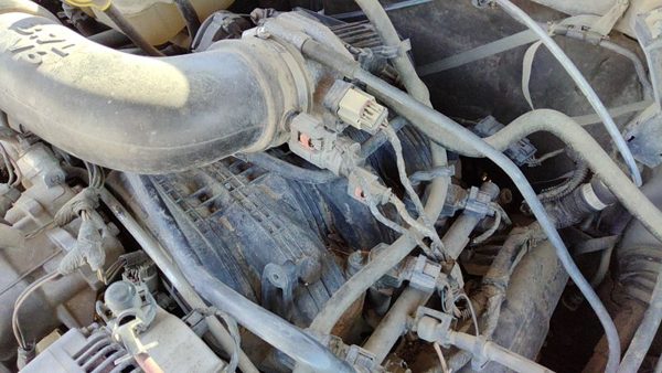 2004 Jeep Liberty Intake Manifold Oem 3.7L 53031080Af — photo 4
