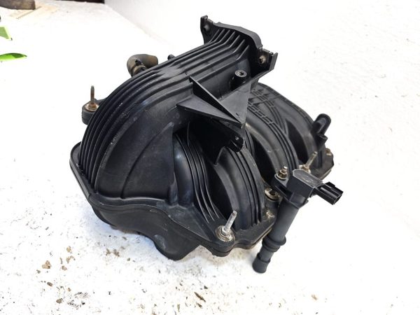 2004 Jeep Liberty Intake Manifold Oem 3.7L 53031080Af — photo 12
