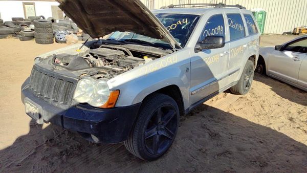 2008 Jeep Grand Cherokee Crossmember/cradle/undercarria 4.7L 4x4 — photo 3