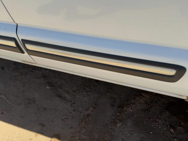 98-01 Chevy S10 Blazer Driver Left Rear Moulding From Door Oem Back Trim Strip — photo 4