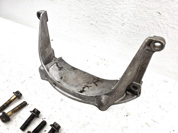 1991 Volvo 740 Transmission Dust Inspection Cover With Bolts — photo 4
