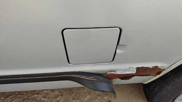 1982-1993 Chevy S10 Pickup Fuel Tank Door With Hinge Gas Lid Oem Filler Gray — photo 3