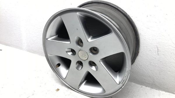 07-18 Jeep Wrangler 17 Aluminum Wheel Factory Rim 5 Spoke Silver Painted Color — photo 3