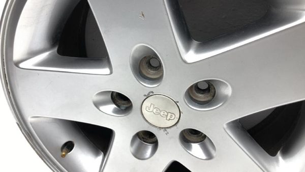 07-18 Jeep Wrangler 17 Aluminum Wheel Factory Rim 5 Spoke Silver Painted Color — photo 7