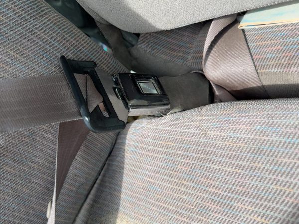 92-97 Ford F250 Passenger Right Front Seat Belt Buckle Receiver Oem Brown Rk — photo 4