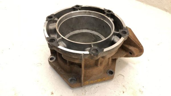 03 Cadillac Escalade Transfer Case Adapter Oem Tranission Spacer 15724744-Ydc-5 — photo 10