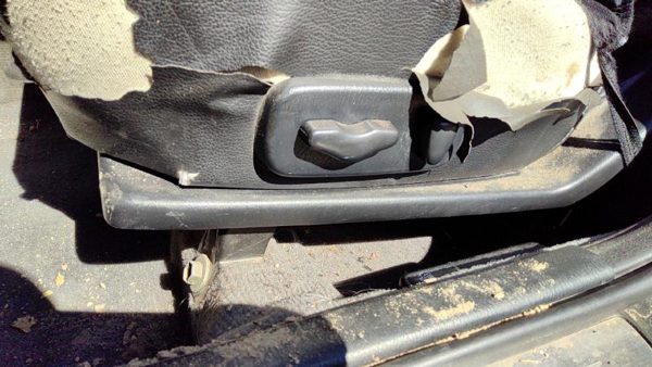 01-02 Infiniti G20 Driver Left Side Power Seat Switch With Trim Panel Oem Black — photo 3