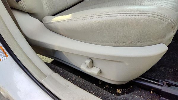 2010-2014 Legacy Outback Passenger Right Side Power Seat Switch With Trim Panel — photo 3
