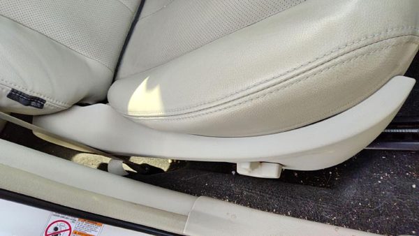 2010-2014 Legacy Outback Passenger Right Side Power Seat Switch With Trim Panel — photo 4
