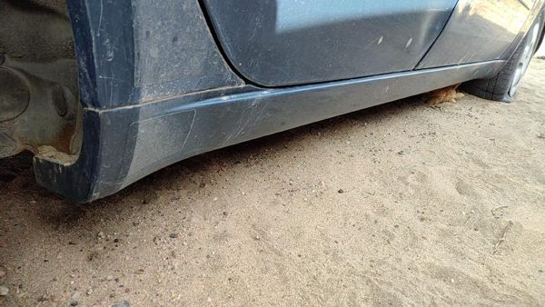 2006-2010 Hyundai Sonata Passenger Right Lower Rocker Panel Moulding Side Skirt — photo 4