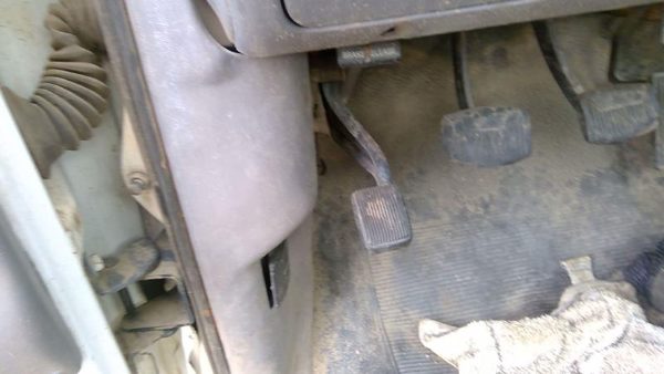 1992-1997 Ford F450 Parking Brake Pedal Assembly Oem Complete Emergency Unit — photo 3