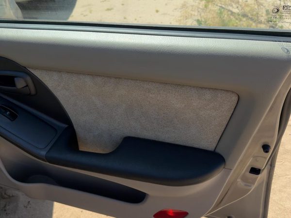 01-03 Elantra Passenger Right Front Door Trim Panel With Switches Beige Gray Ze — photo 2