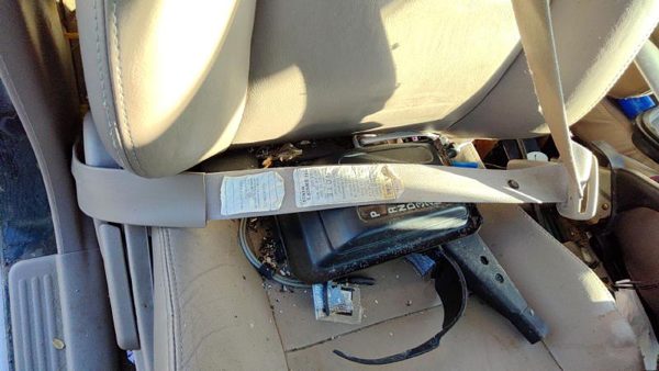 2000 Honda Passport Passenger Right Front Seat Belt Retractor Shoulder Bge Beige — photo 3