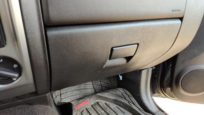 2008-2012 Gmc Canyon Glove Box Assembly Complete Door With Latch Oem Ebony 19J
