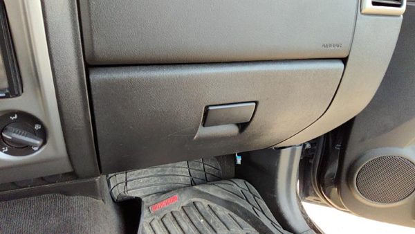 2008-2012 Gmc Canyon Glove Box Assembly Complete Door With Latch Oem Ebony 19J — photo 3