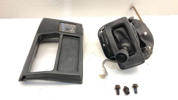 89 S10 Pickup 4X4 Shifter Lever Assembly With Linkage Oem 4Wd T Case Shift Unit — photo 1