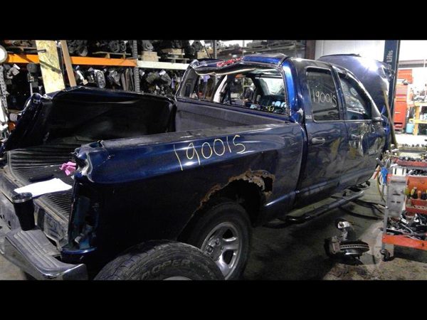 2002 Dodge Pickup 1500 — vehicle photo 4