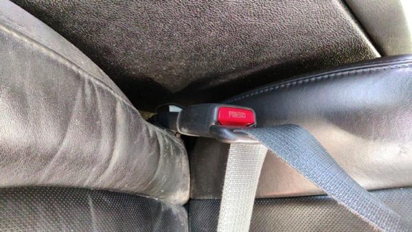 2006-2011 Buick Lucerne Driver Left Front Seat Belt Buckle Receiver Ebony 193 — photo 5