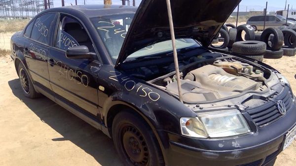 1999 Volkswagen Passat — vehicle photo 7