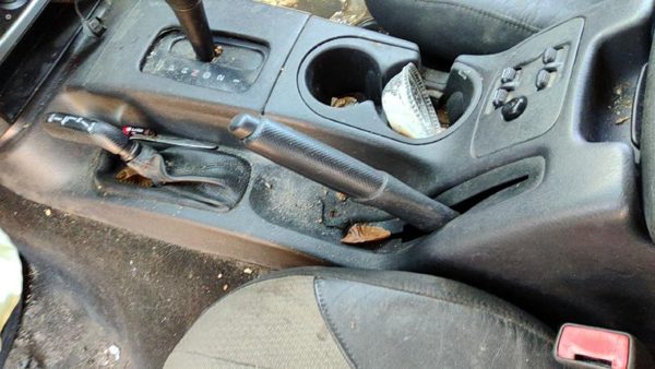 2004 Jeep Liberty Parking Brake Handle Assembly Oem Emergency Ebrake — photo 2