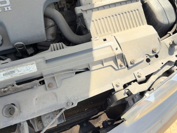 90-99 Bonneville Top Plastic Cover Above Radiator Support Sight Shield Oem — photo 5