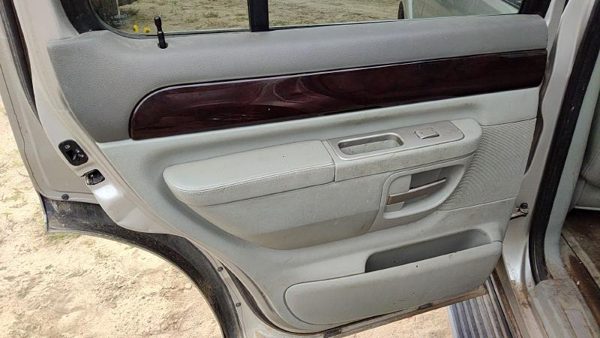 2003 Lincoln Aviator Driver Left Rear Door Trim Panel With Switches Back Gray Bl — photo 3