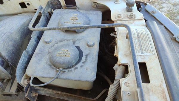 1992-1996 Ford F150 Coolant Reservoir Radiator Overflow Tank Bottle Oem — photo 2