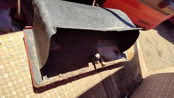 1973-1991 Chevy Silverado K10 Glove Box Assembly Complete Door With Latch Oem — photo 4