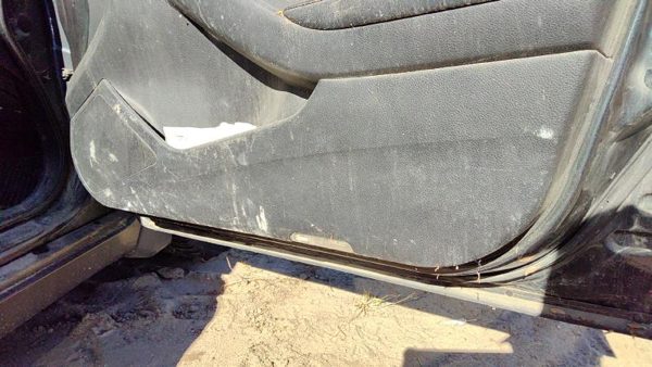 07-09 Altima Passenger Right Front Door Trim Panel With Switches G Charcoal 4 Dr — photo 5