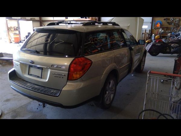 2007 Subaru Legacy — vehicle photo 6
