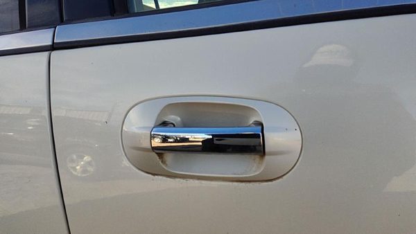 03-17 Navigator Passenger Right Front Outside Door Handle Pv White Chocolate — photo 5