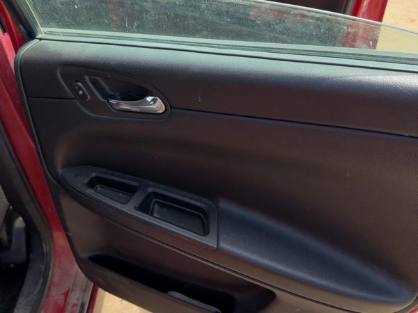 06-08 Impala Passenger Right Rear Door Trim Panel With Switches Back Ebony 19C — photo 3