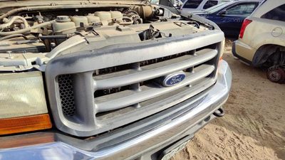 1999-2004 Ford F250 Super Duty Front Grille Assembly Oem Yc3Z8200Aaa