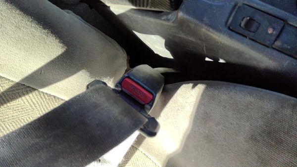 1990-1995 Pathfinder Nissan Passenger Right Front Seat Belt Buckle Receiver Gray — photo 4