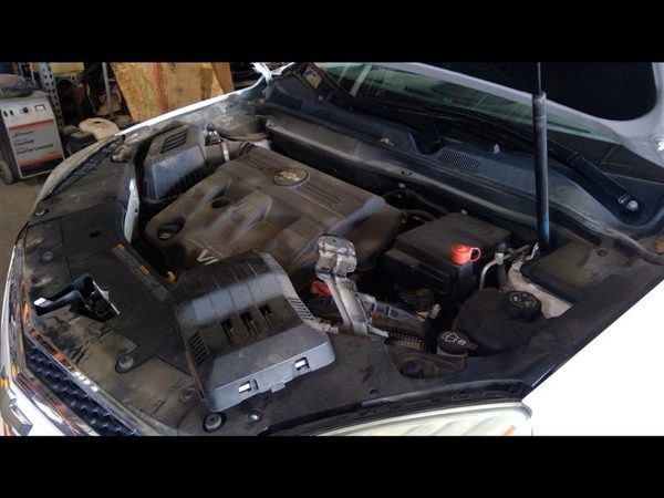 2010 Chevrolet Equinox — vehicle photo 2