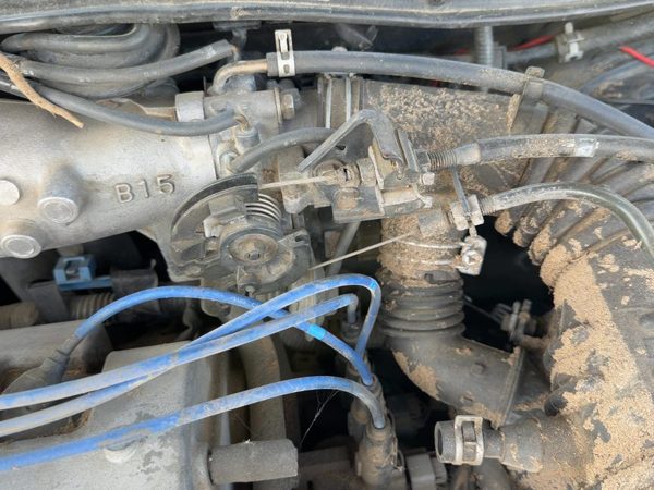 1999 Toyota Camry Throttle Body Valve Assembly OEM Federal 4 Cylinder 2.2L 5S-FE — photo 3