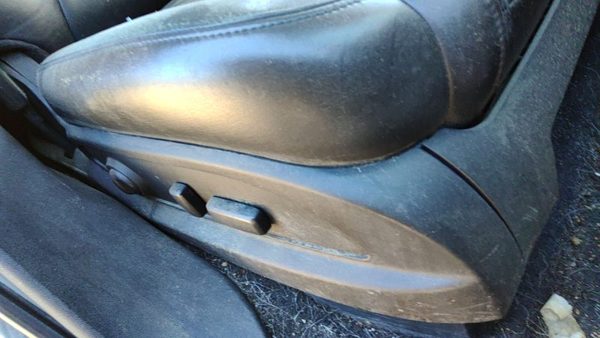 07-16 Acadia Passenger Right Side Power Seat Switch With Trim Panel Oem Black — photo 4