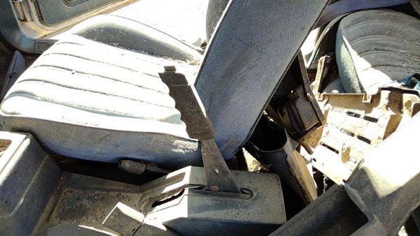 1985 Pontiac Sunbird Parking Brake Handle Assembly Oem Emergency Ebrake — photo 2