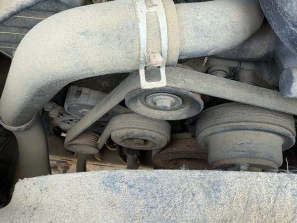 1998-2004 Isuzu Rodeo Drive Belt Tensioner Oem 3.2L 8971258601 — photo 1