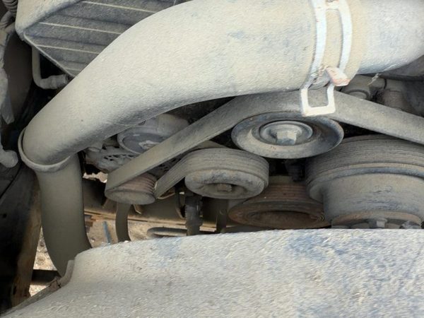 1998-2004 Isuzu Rodeo Drive Belt Tensioner Oem 3.2L 8971258601 — photo 2