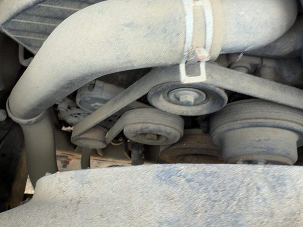1998-2004 Isuzu Rodeo Drive Belt Tensioner Oem 3.2L 8971258601 — photo 4