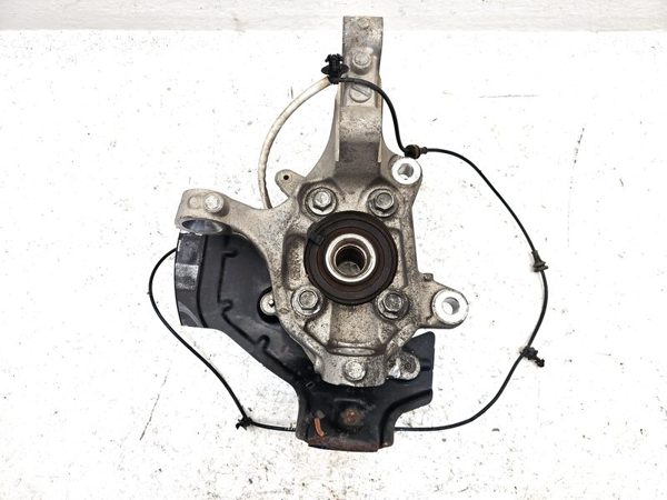 11-19 Police Interceptor Driver Left Front Spindle Steering Knuckle With Wheel — photo 3