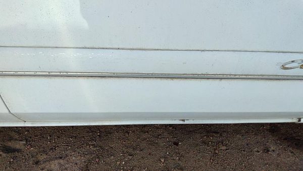 97-00 Buick Century Passenger Right Front Moulding From Door Trim Strip White — photo 3